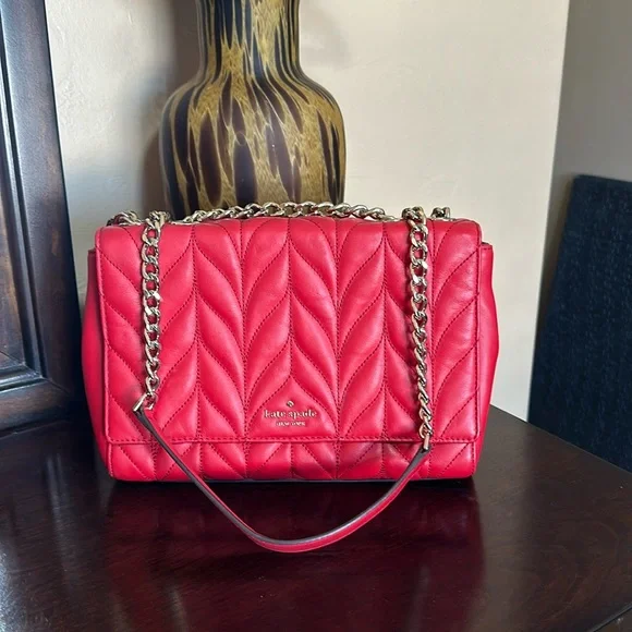 💥💥SOLD💥💥Beautiful Kate Spade Crossbody - Picture 1 of 4